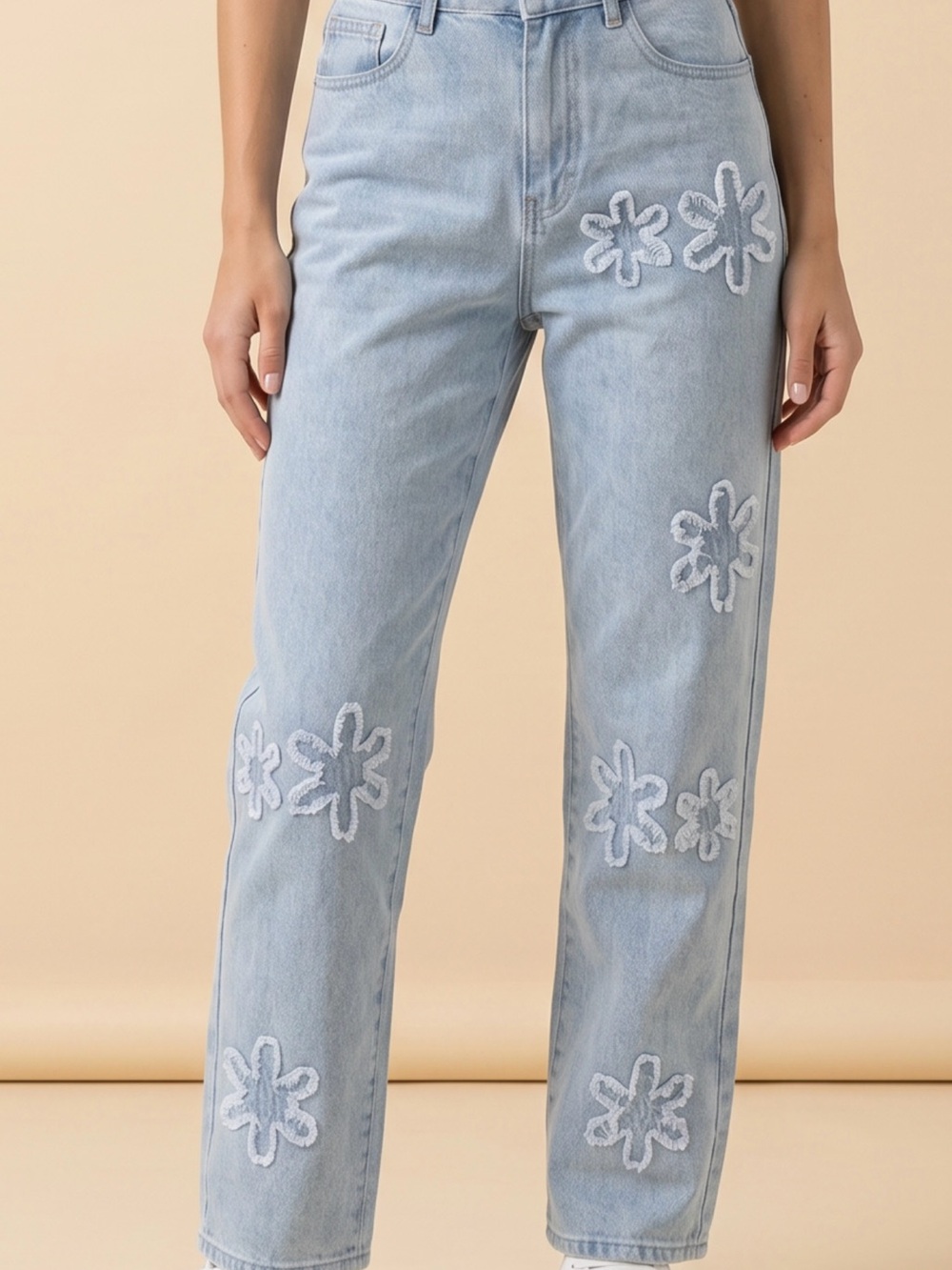Light Blue Floral-Appliqué Straight-Leg Jeans - Picture 6 of 15